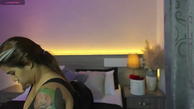 ZarahFoxx Obrolan Langsung XXX