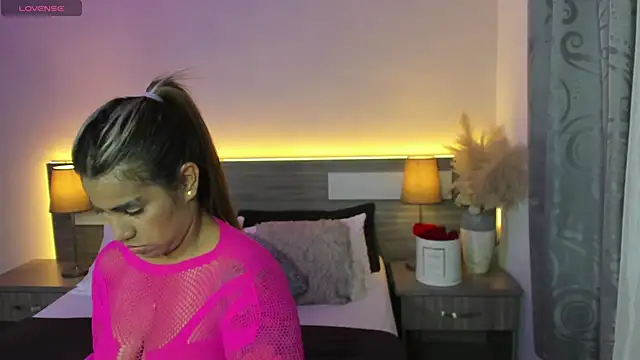 ZarahFoxx Live XXX-chat