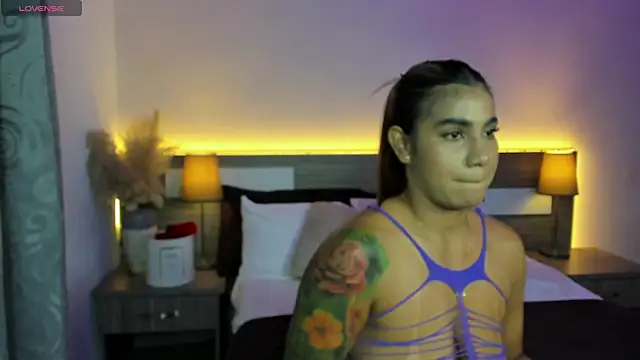 צ'אט XXX בשידור חי של ZarahFoxx