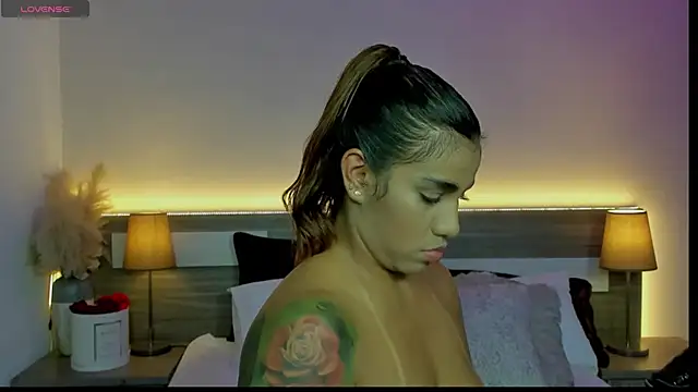 ZarahFoxx live XXX chat
