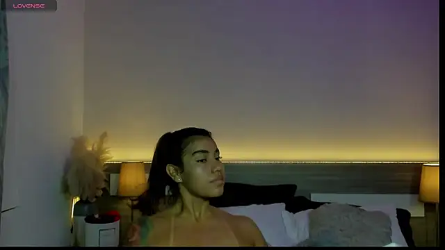 Chat XXX en directo de ZarahFoxx