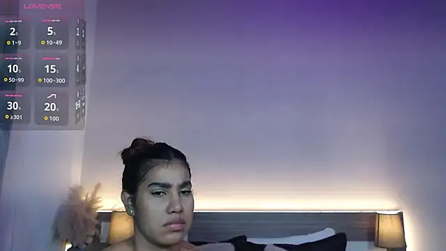 دردشة ZarahFoxx الجنسية المباشرة