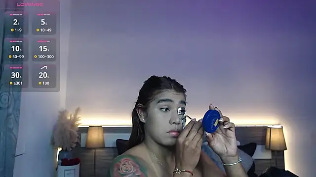 צ'אט XXX בשידור חי של ZarahFoxx