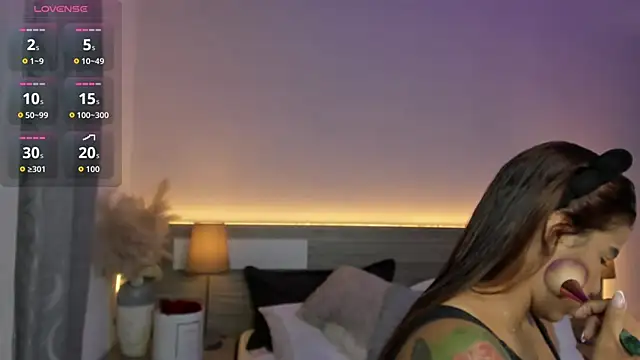 ZarahFoxx 现场XXX聊天