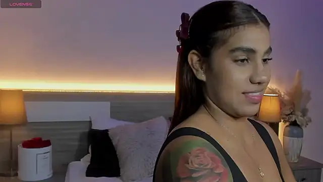 ZarahFoxx – Live XXX-chat