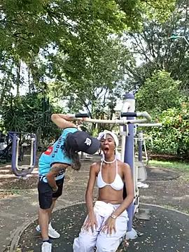 Chat XXX ao vivo de LulumiBloom