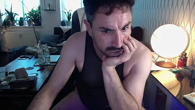 tomz0819 Webcam-Show