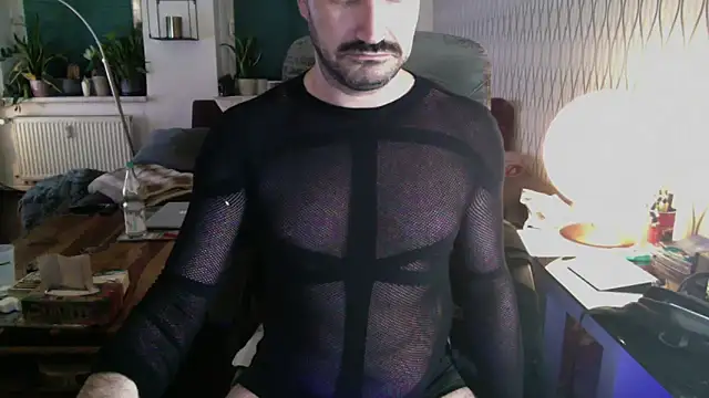 tomz0819 Webcam-Show
