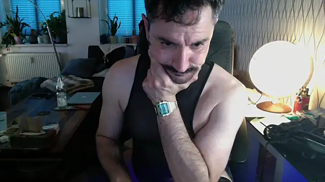 tomz0819 Webcam-Show