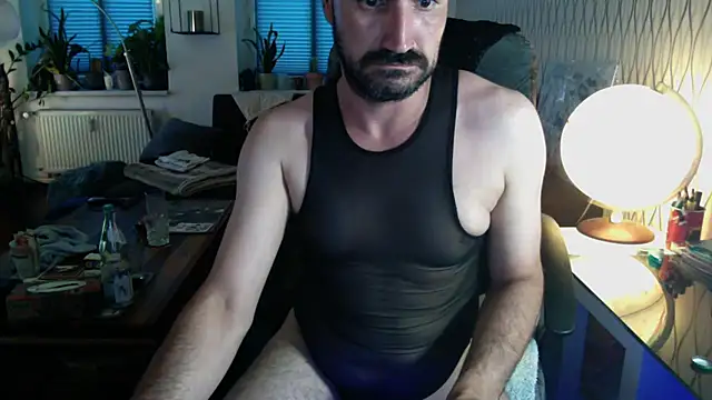 tomz0819 Webcam Show