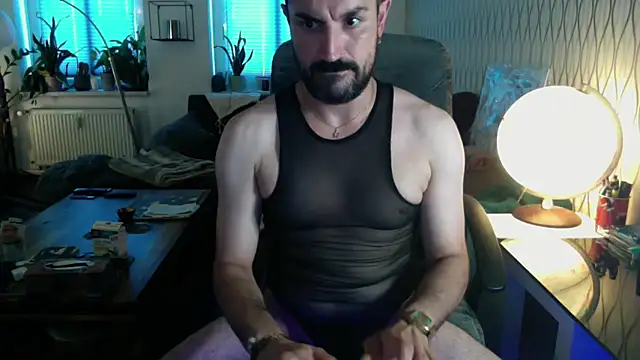 Show de tomz0819 na webcam