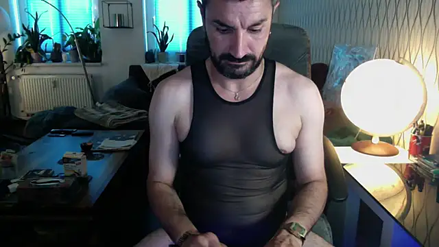 tomz0819 Pertunjukan Webcam