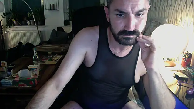 tomz0819 Webcam-Show