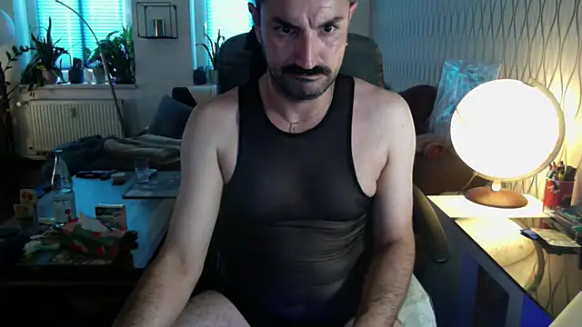 Show modela tomz0819 na web-kameri