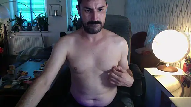 tomz0819 Webcam-Show