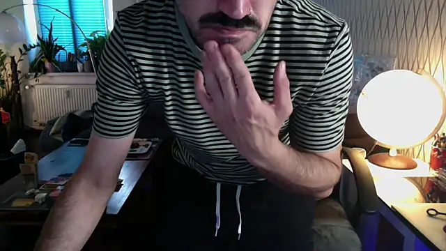 عرض كام tomz0819