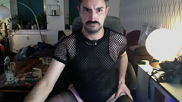 tomz0819 – webcam-show
