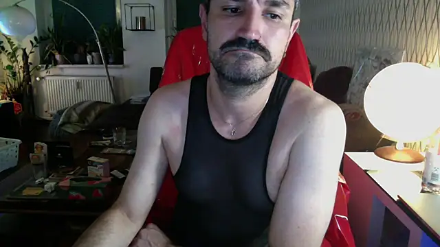 Вебкам-шоу tomz0819