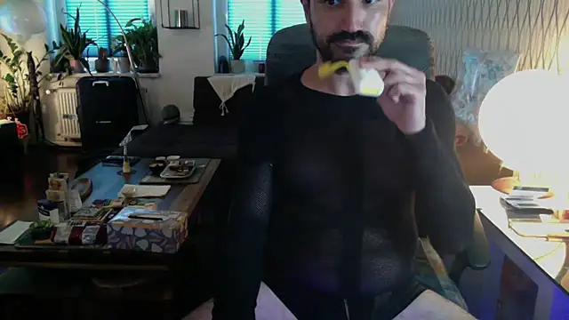 tomz0819 Webcam-Show