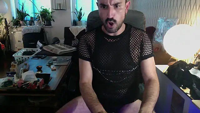 tomz0819 Webcam-Show