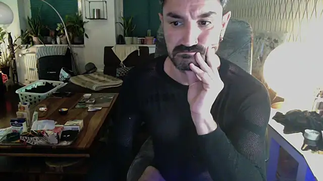 tomz0819 Webcam Show