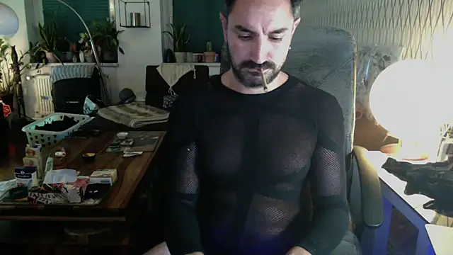 Вебкам-шоу tomz0819