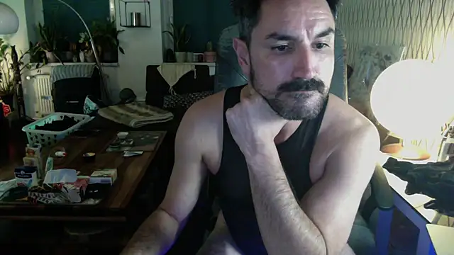 tomz0819 Webcam-Show
