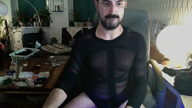 tomz0819 Webcam-Show