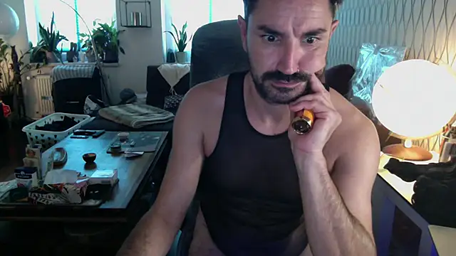 tomz0819 Webcam-Show
