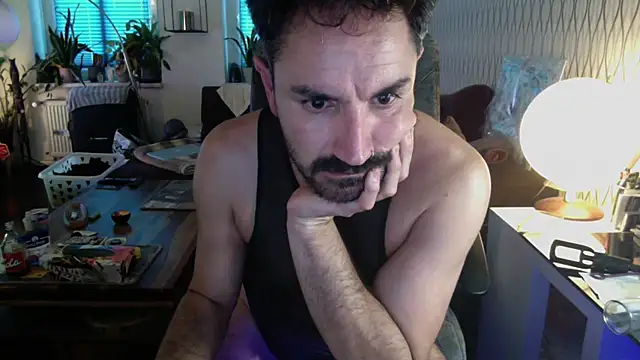 הופעת וובקאם של tomz0819