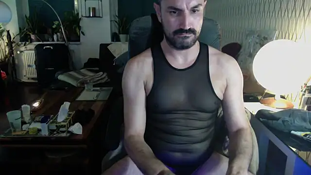 Show de tomz0819 na webcam
