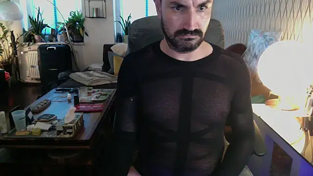 tomz0819 Pertunjukan Webcam