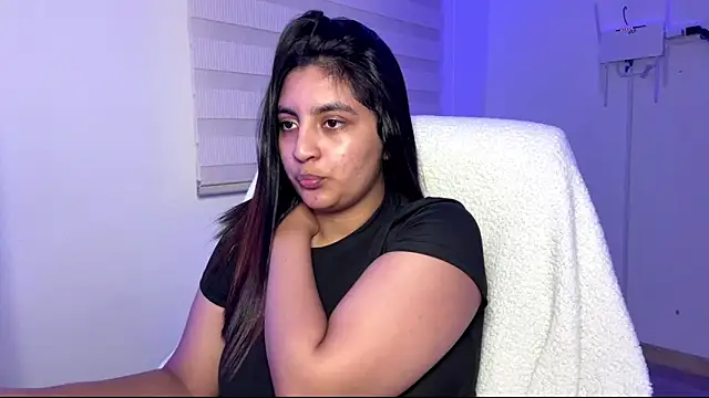 cloe_small Live XXX-chat