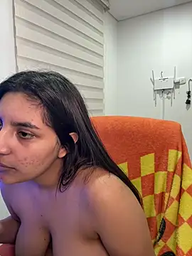 Czat XXX na żywo – cloe_small