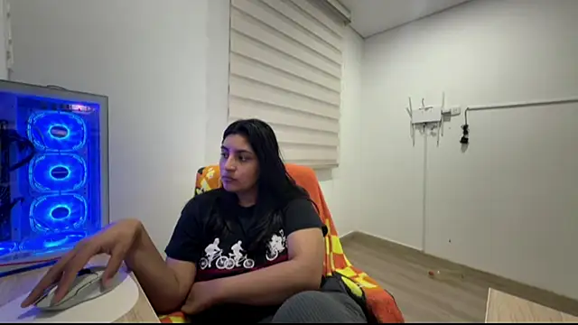 Živý XXX chat cloe_small