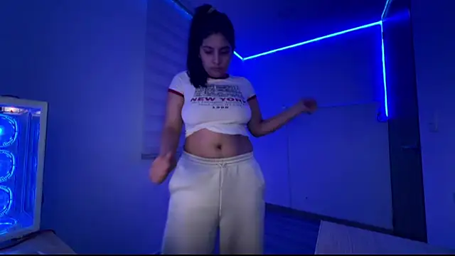 cloe_small – Live XXX-chat