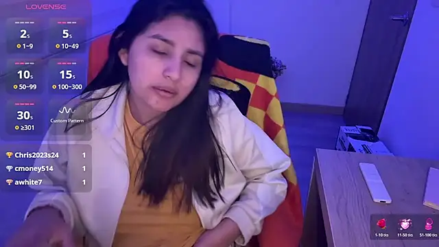 XXX chat uživo modela cloe_small