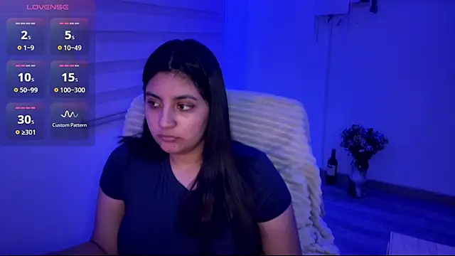 cloe_small Chat XXX live