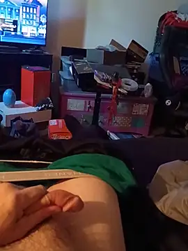 crazycam619 Show in webcam