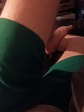 crazycam619 Show in webcam