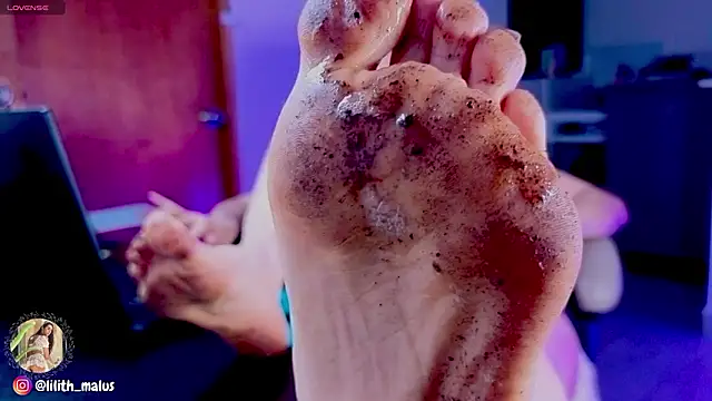 Lilith_malum 网络视讯表演