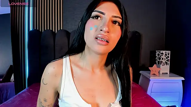 Živý XXX chat Nicolette_ks_