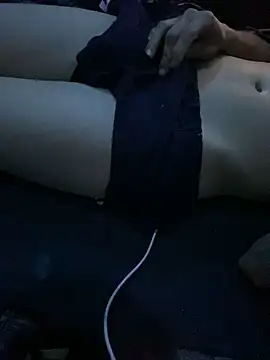 Mrmoujo webcam show