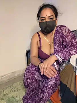 Pokazy przed kamerką – Rimi_Bhabhi