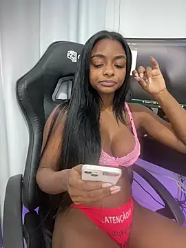 Show de RIODEDOIDEIRAEDAIANE na webcam
