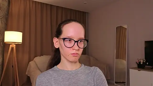 BettyBrowni élő XXX-chatje