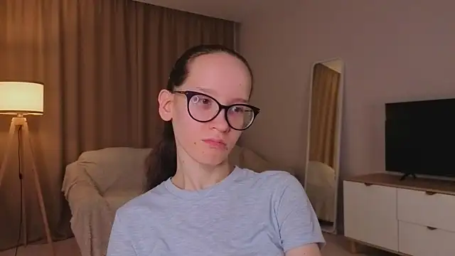 BettyBrowni XXX чат на живо