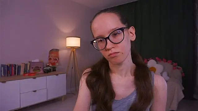 BettyBrowni élő XXX-chatje
