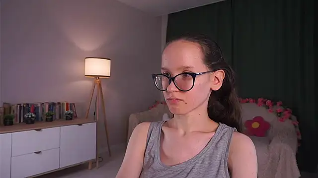 צ'אט XXX בשידור חי של BettyBrowni