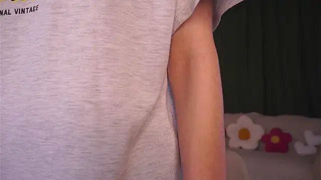Chatroom XXX en direct de BettyBrowni